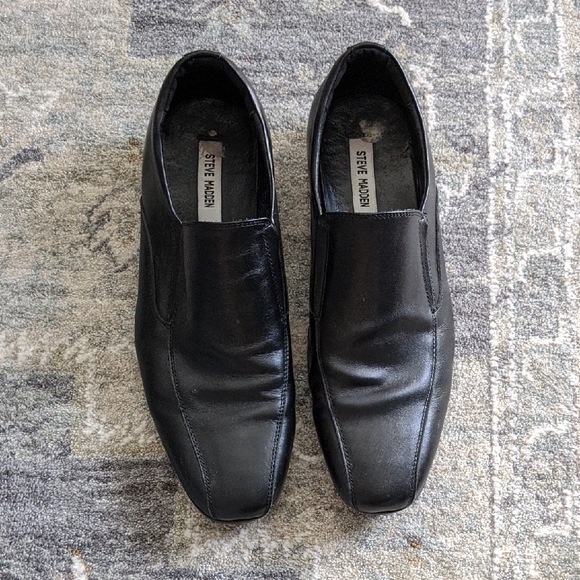 Steve Madden Black Leather Loafers - Picture 1 of 3